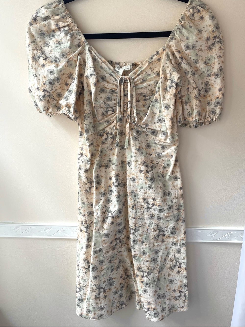 Floral Puff Sleeve Midi Dress in Cream